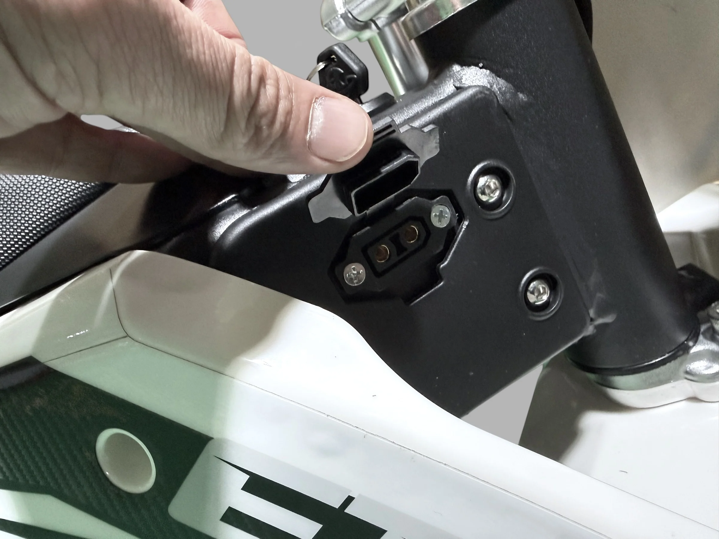 ETM™ RTR SPORT - Ready to Rip Electric Trail Machine - Image 17