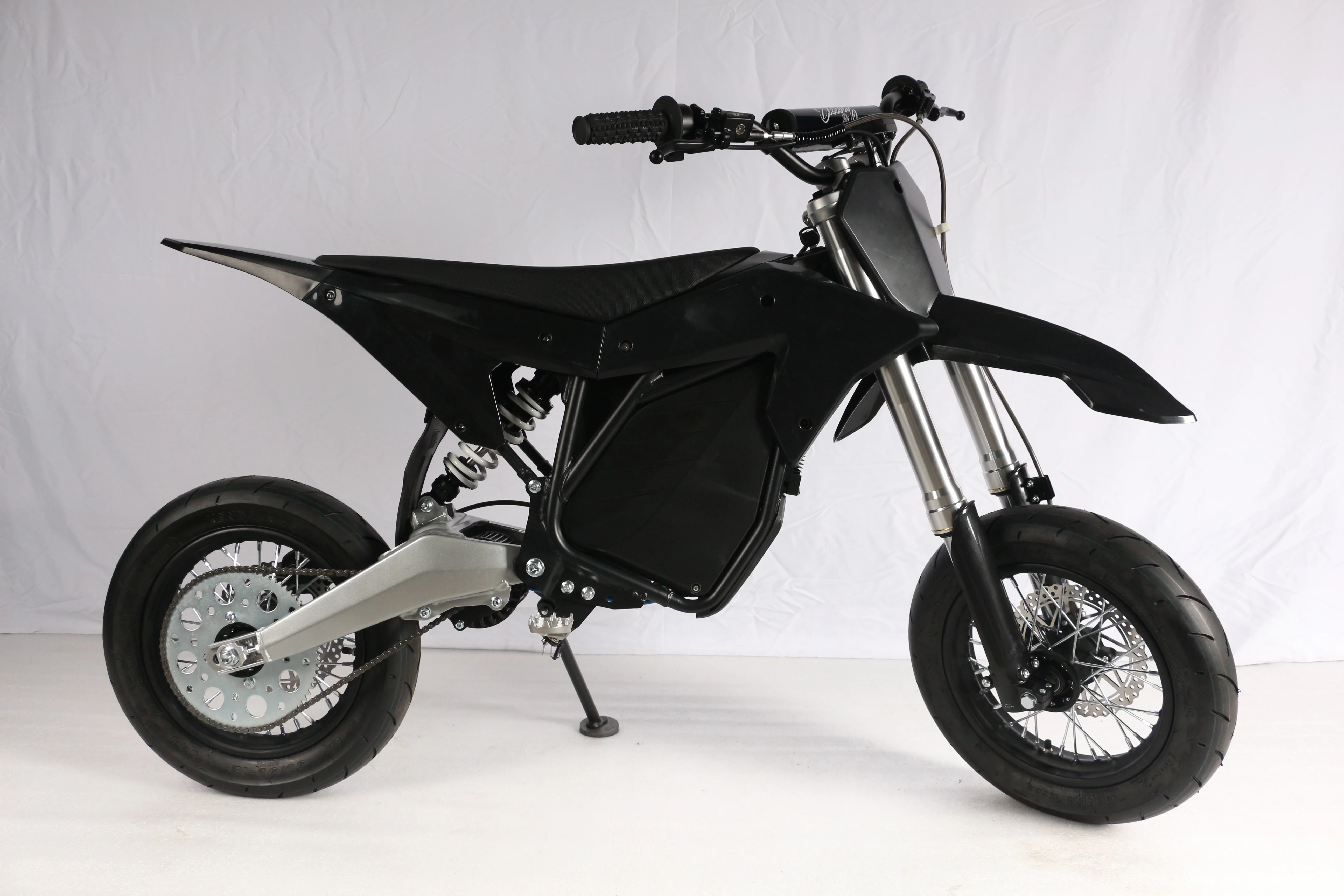 ETM™ RTR 12in Supermoto Wheel Set - Image 3