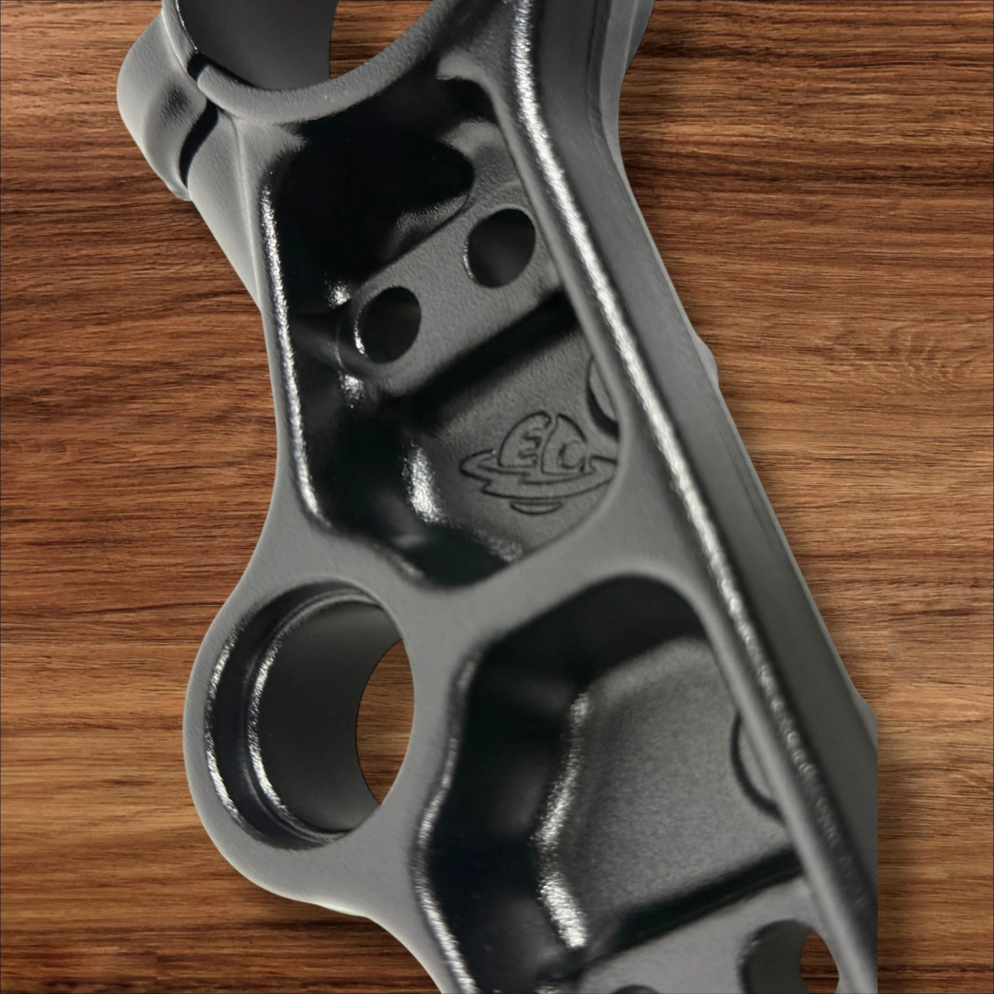 ETM RTR Anodized Triple Clamps - Image 10