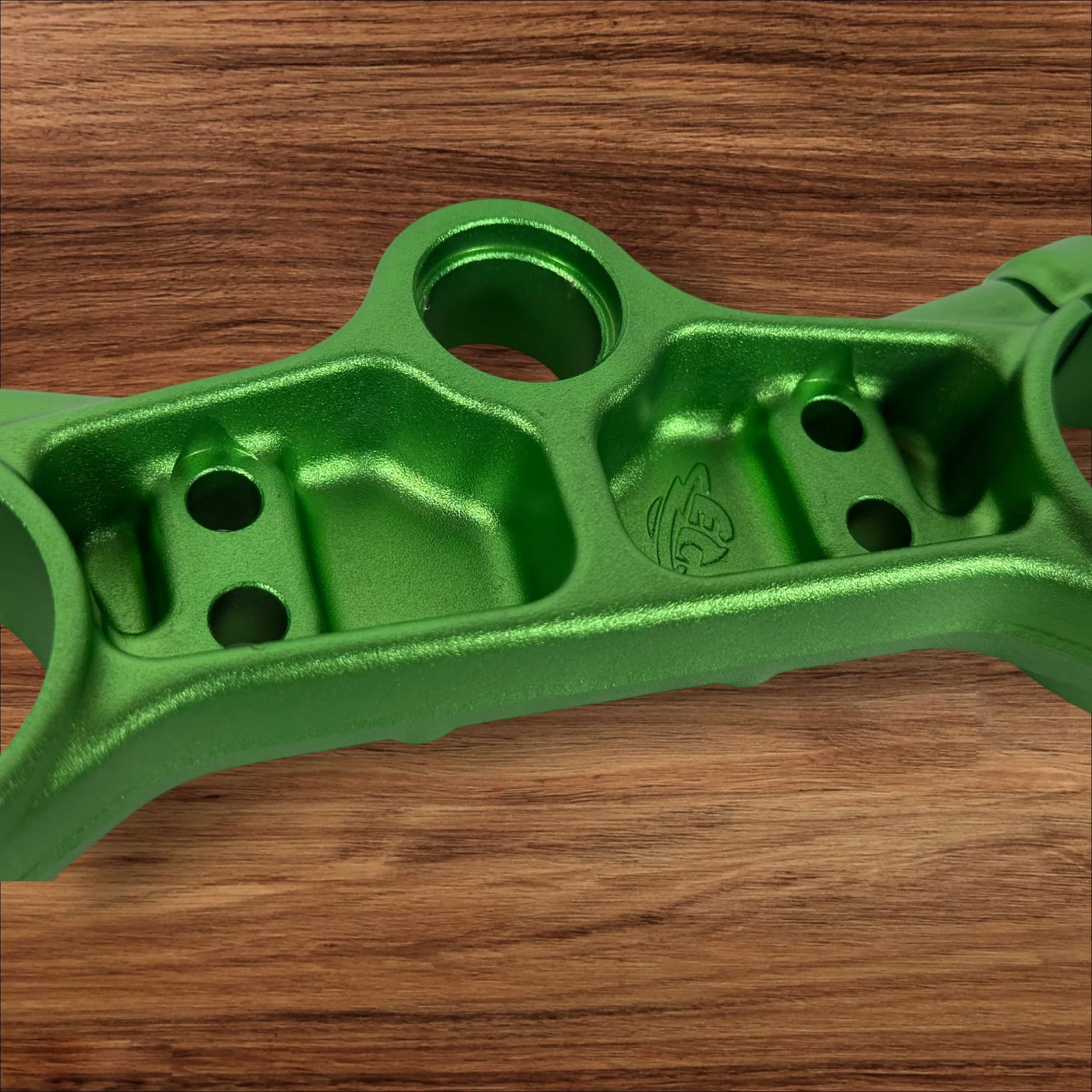 ETM RTR Anodized Triple Clamps - Image 8