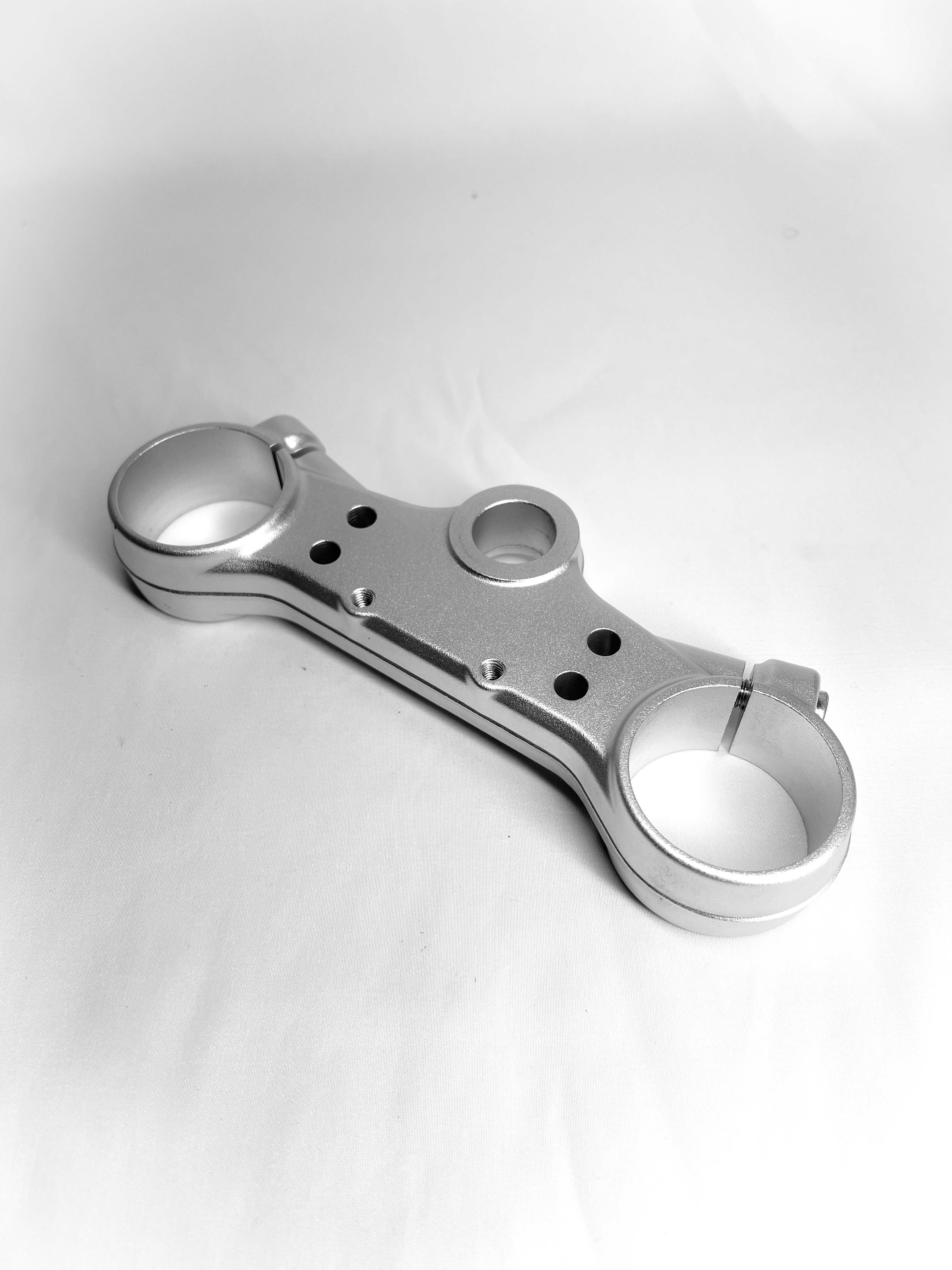 Triple Clamp, Upper - ETM RTR 2025